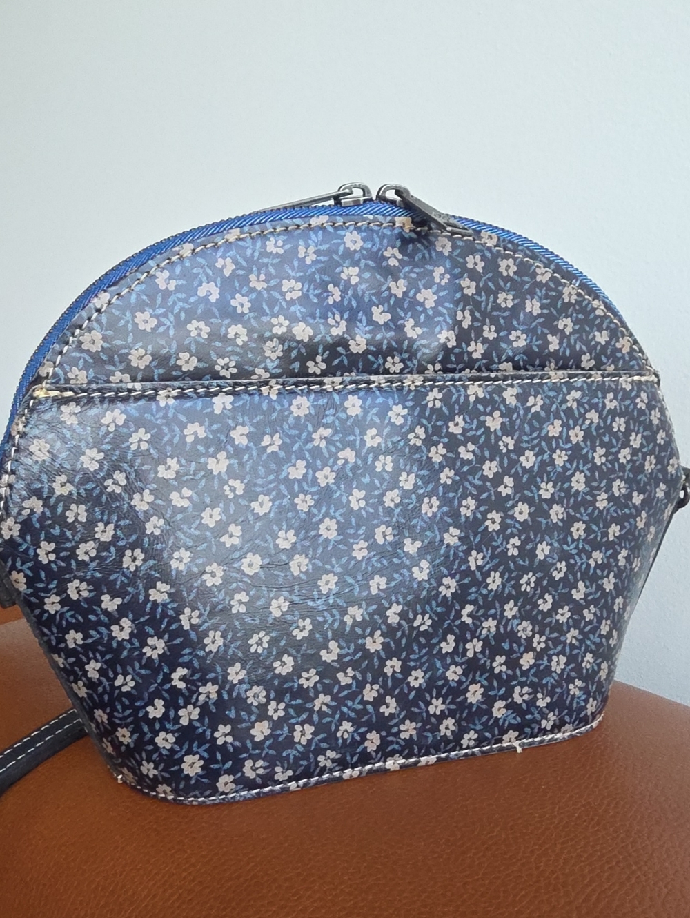 PATRICIA NASH Venezia Daisy Navy Blue Leather Crossbody Bag - Picture 7 of 13